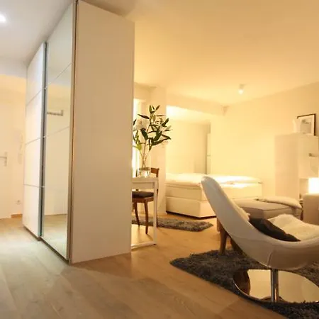 Dorya Am Ring Apartment Cologne Room photo